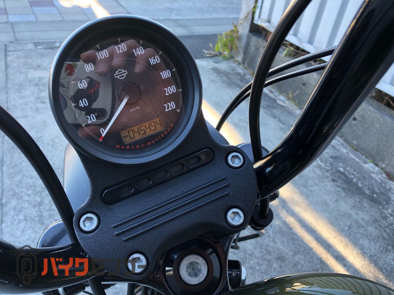 ハーレーダビッドソン XL883N アイアン ワンオーナー オリーブゴールド