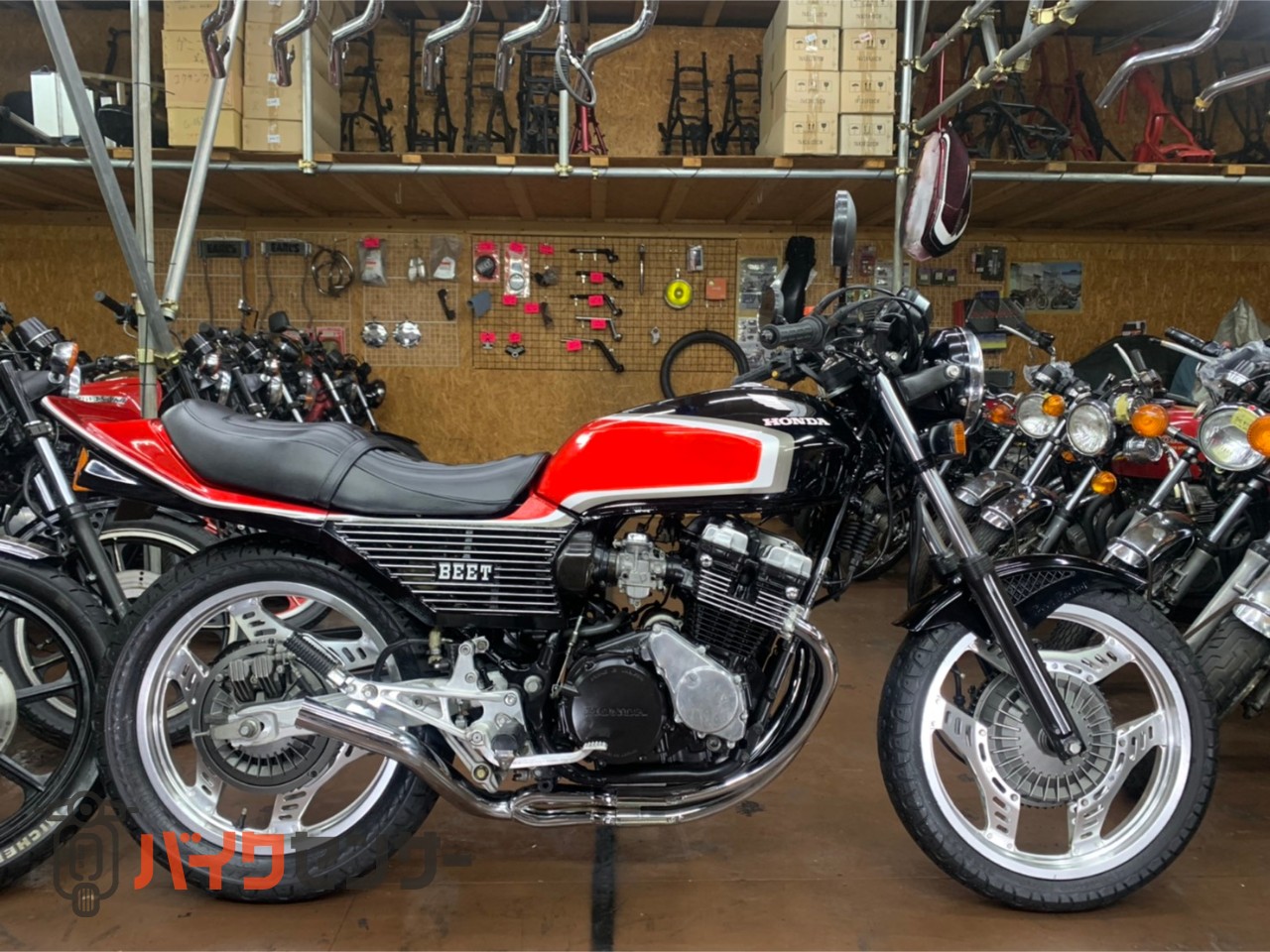 ホンダ CBX400F フルBEET外装 新品集合管 新品シート B454233