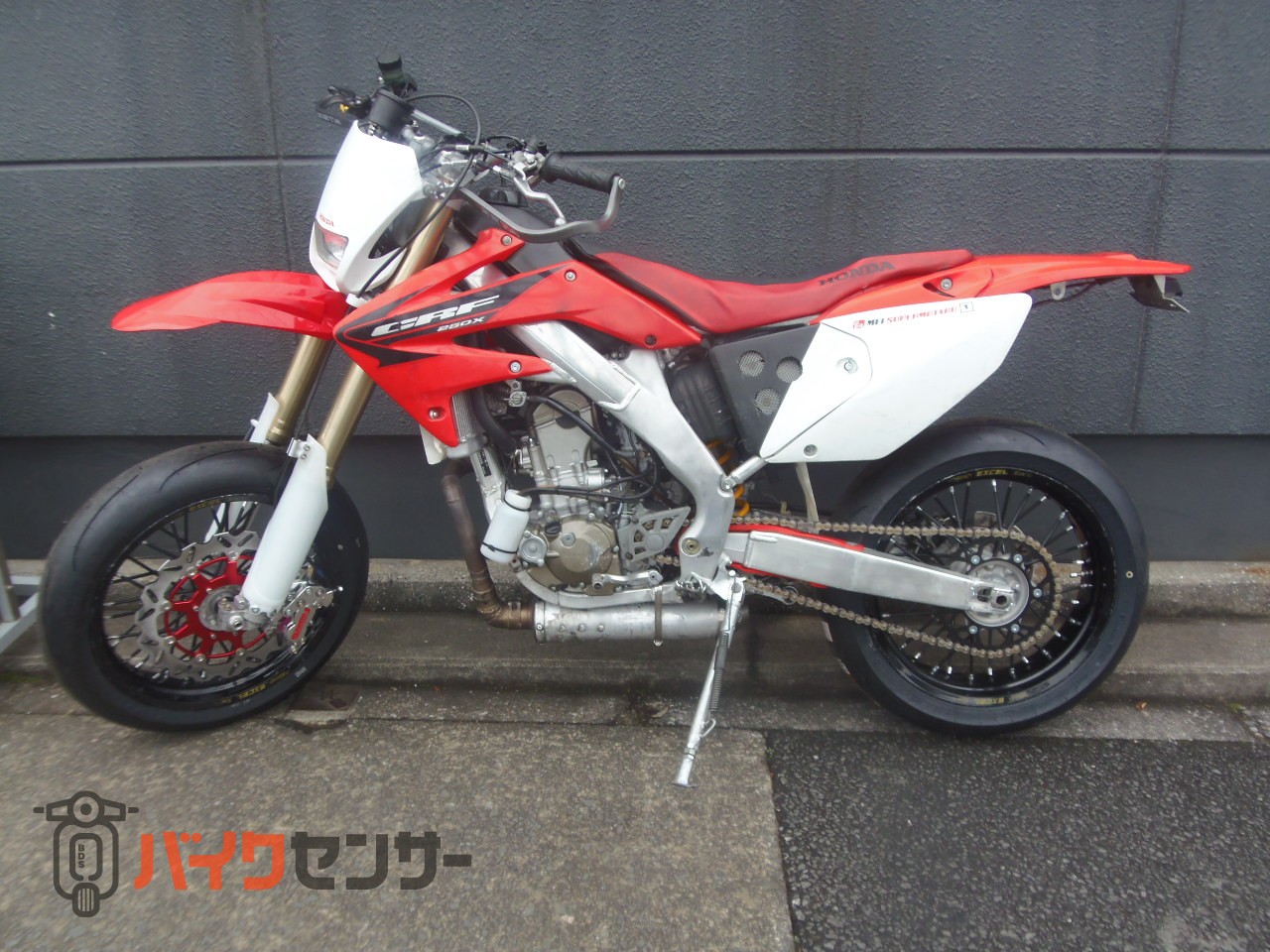 CRF250X ホンダ 初めてのバイク買ったんだ！みんなはどう思う？2004年