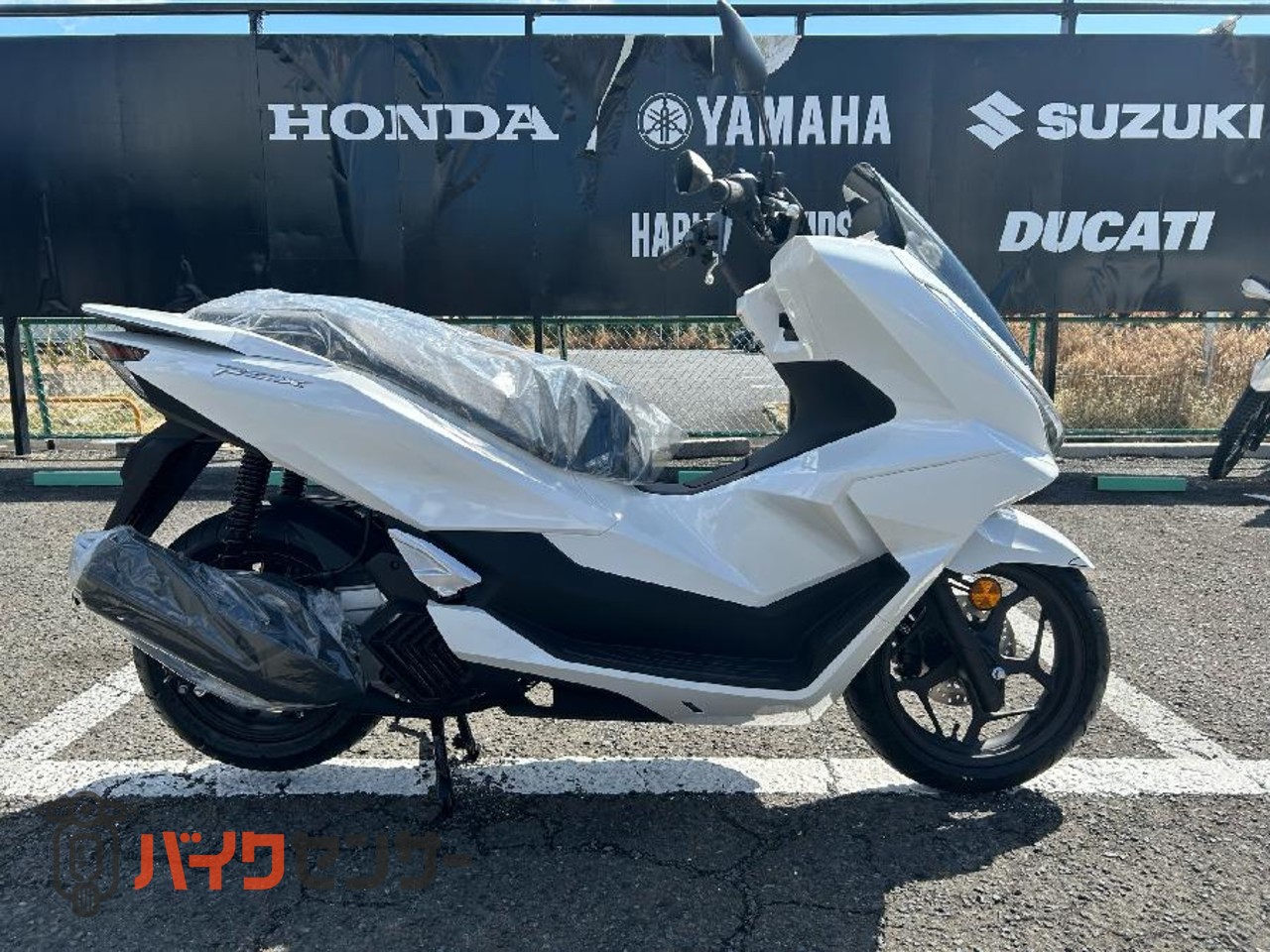 ホンダ PCX125 2025年式 ﾀｲﾌﾟC電源標準搭載 B467758| BDSバイク