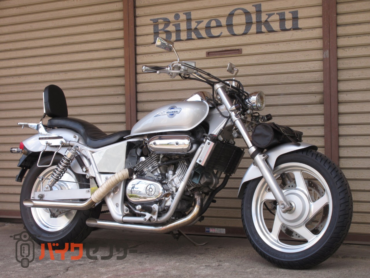 ホンダ マグナ250 MC29 1994年モデル 社外マフラー 社外シート リヤ 