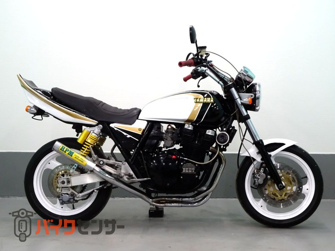 ヤマハxjr400 4hm ギラギラカスタムペイントxjr400r