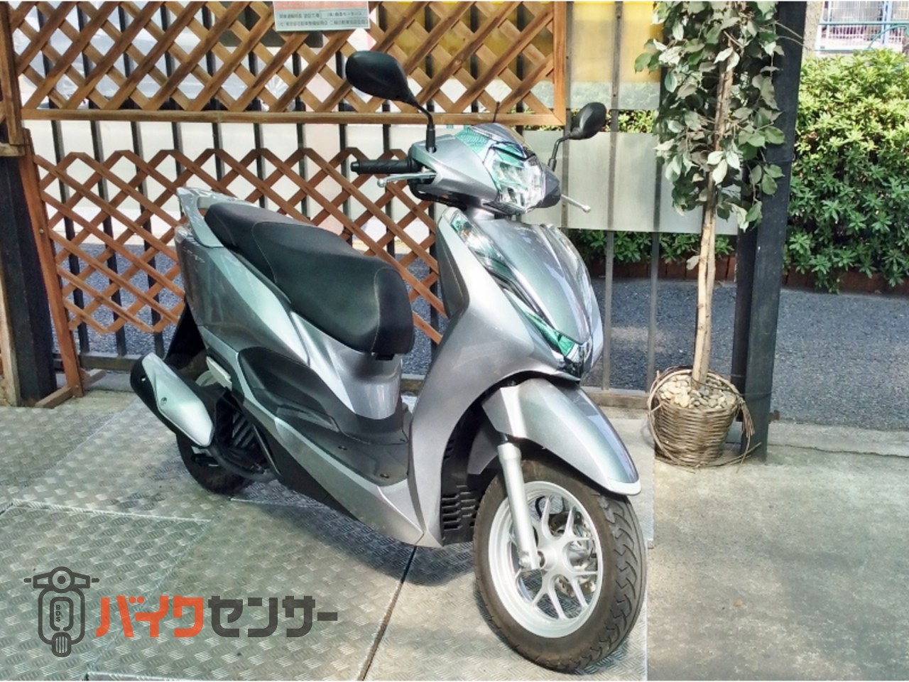 ホンダ リード125 JF45後期 LEDヘッドライト B472795| BDSバイクセンサー