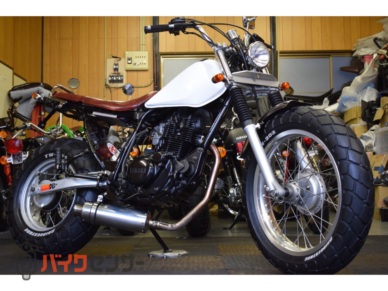 ○ヤマハ・TW200・スカチューン・新品パーツ多数交換 （これから