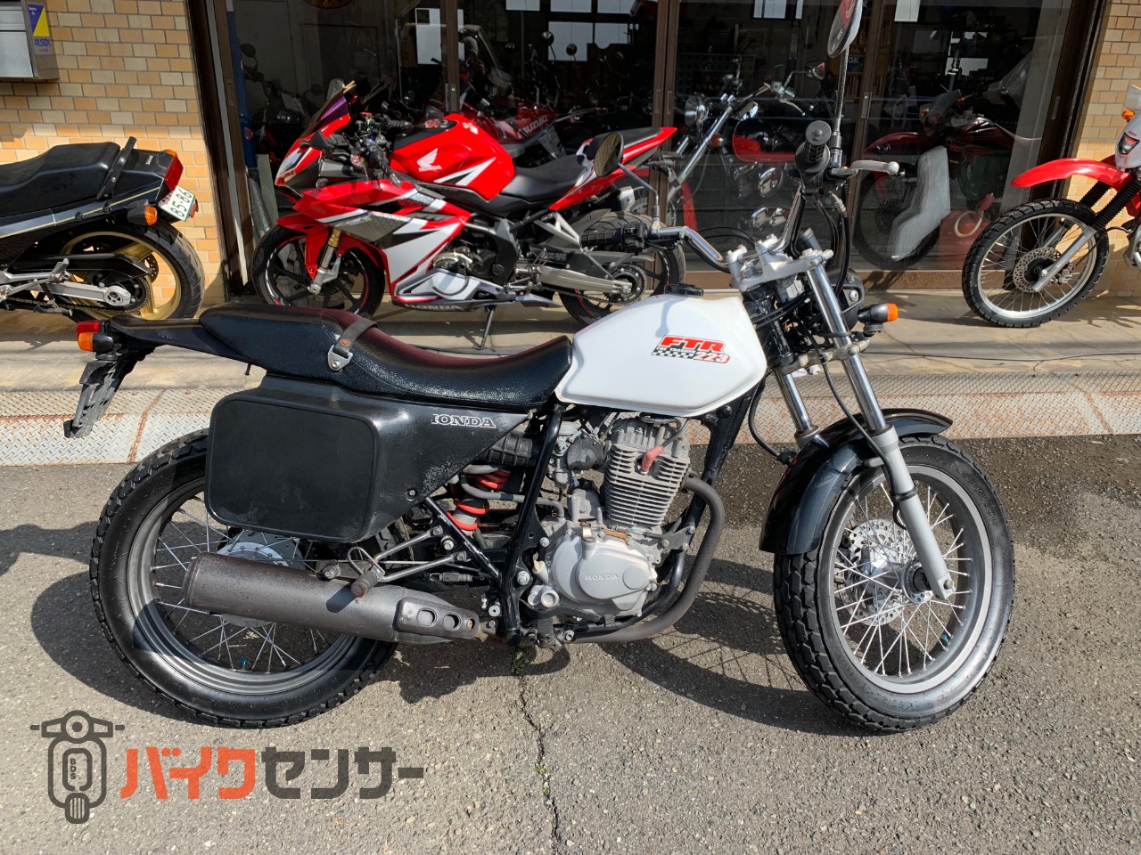 バイク FTR223 ホンダ（HONDA） FTR223 | FTRの型式・スペックならバイクブロス