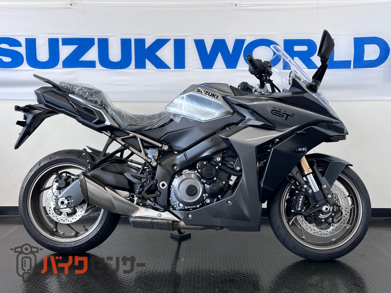 スズキ GSX-S1000GT 2025年モデル グレー 特別金利実施中