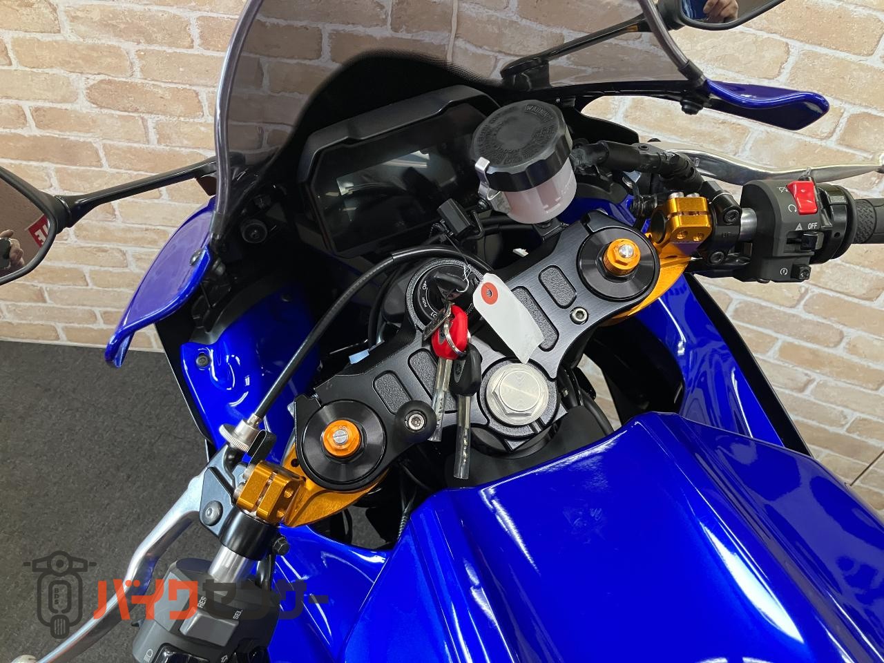YZF-R7 ARROWマフラー　オーリンズリアサス　ハンドル　スライダー　3点クロモリシャフト　リアキャリア　MRAスクリーン_9