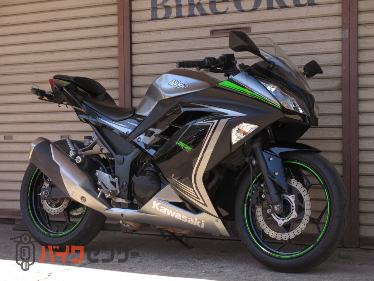 バイク Ninja 250 EX250L 2013～17 フロント アクスル m2014