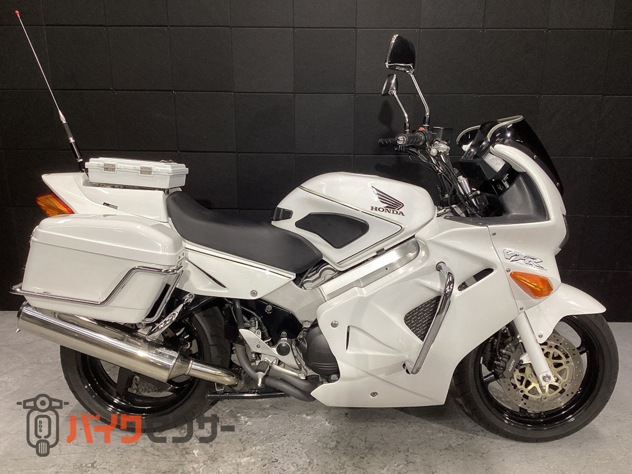 ホンダ VFR800☆美車☆車検残(R9年4月迄)・即納可・ETC装備・USB