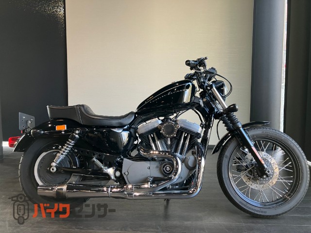 XL1200N ナイトスター　社外マフラー、エアークリーナー、ウィンカーレンズ、ハンドル、グリップ、タンクキャップ、プラグコード、スイングア