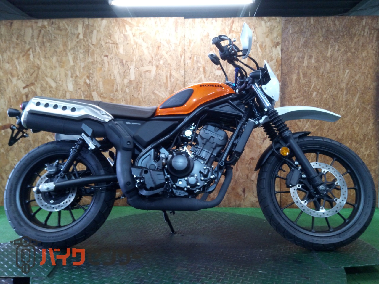 HONDA CL250 純正マフラー 走行距離ゼロ HONDA CL250 純正マフラー 走行距離ゼロ