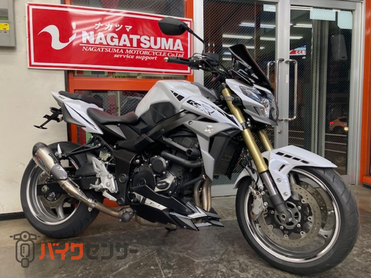 スズキ GSR750 車検自賠責ETC付 スズキ GSR750 ABS エンジン