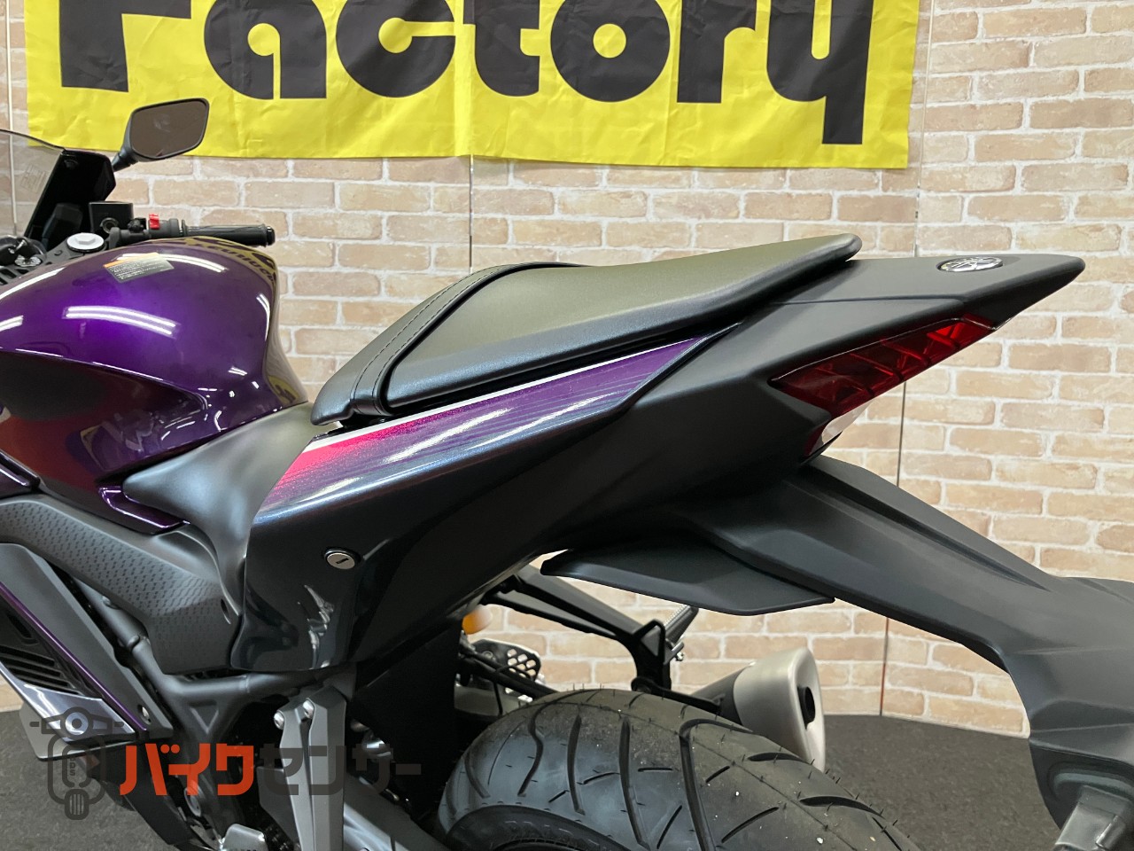 YZF-R25 LEDウインカー搭載モデル　FI車　ABS_6