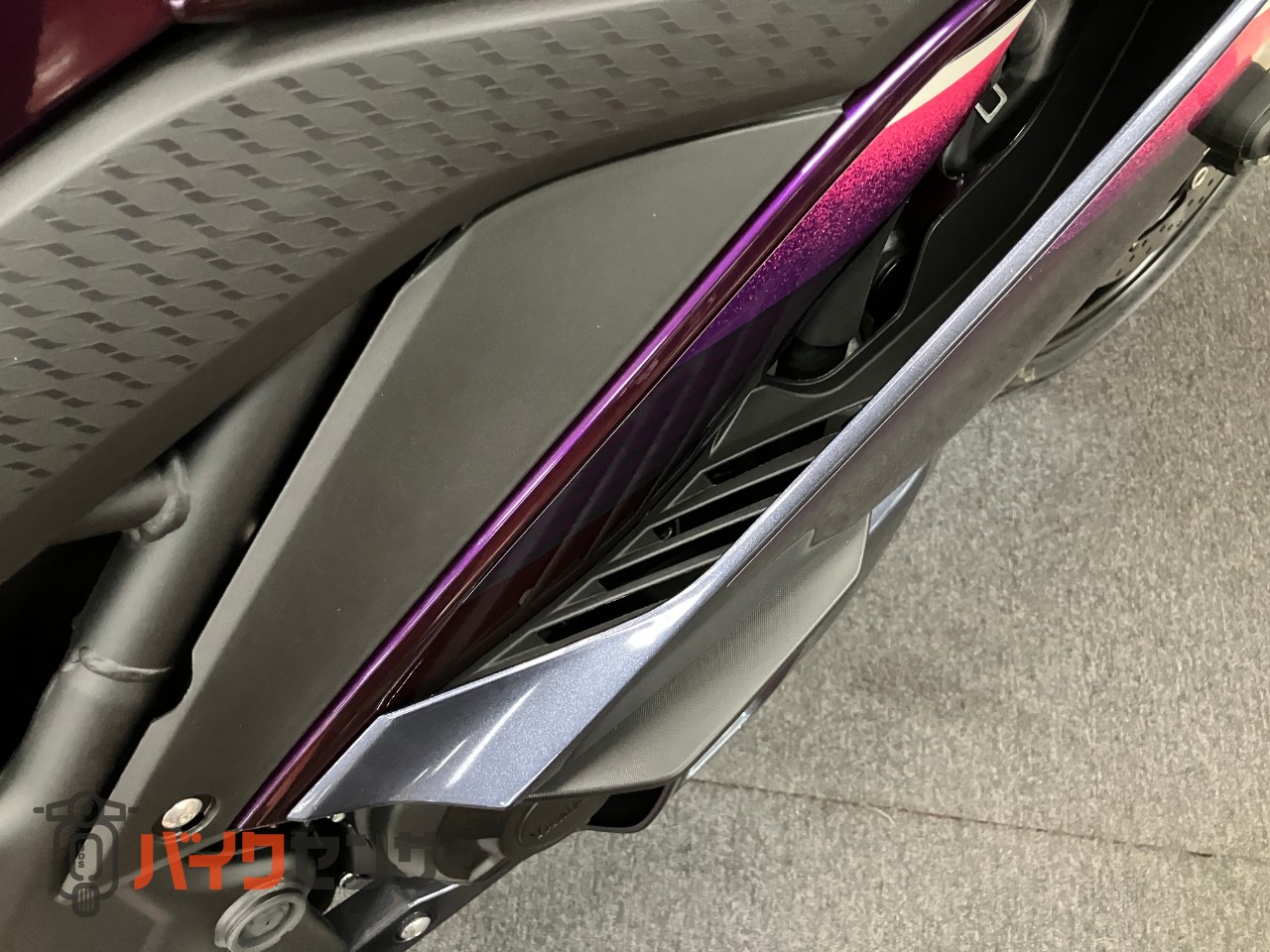 YZF-R25 LEDウインカー搭載モデル　FI車　ABS_37