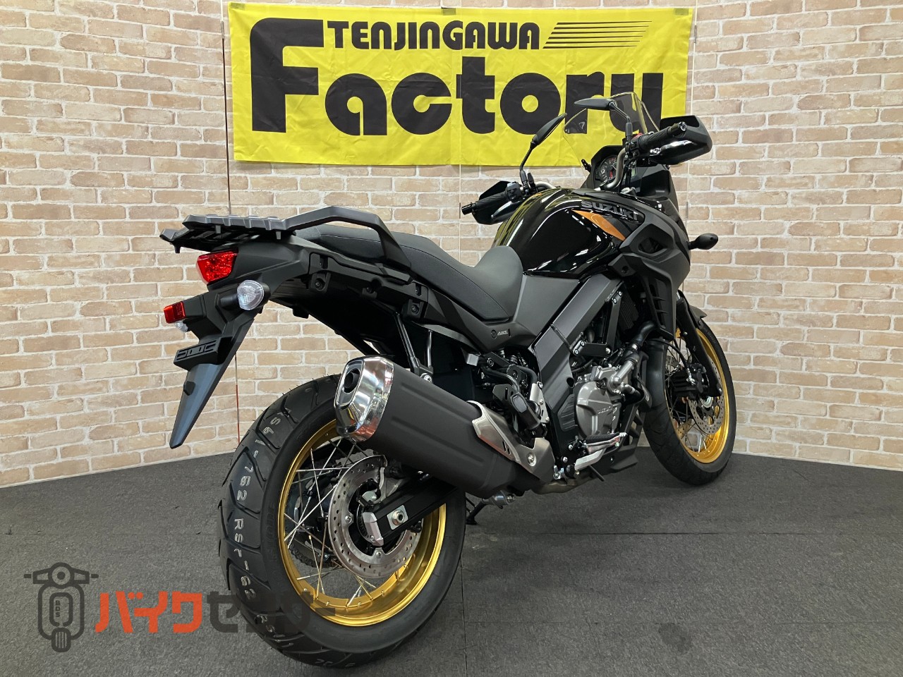 Vストローム650XT　2025ｙ　ファイナルモデル　即納可能　新車　ABS_4