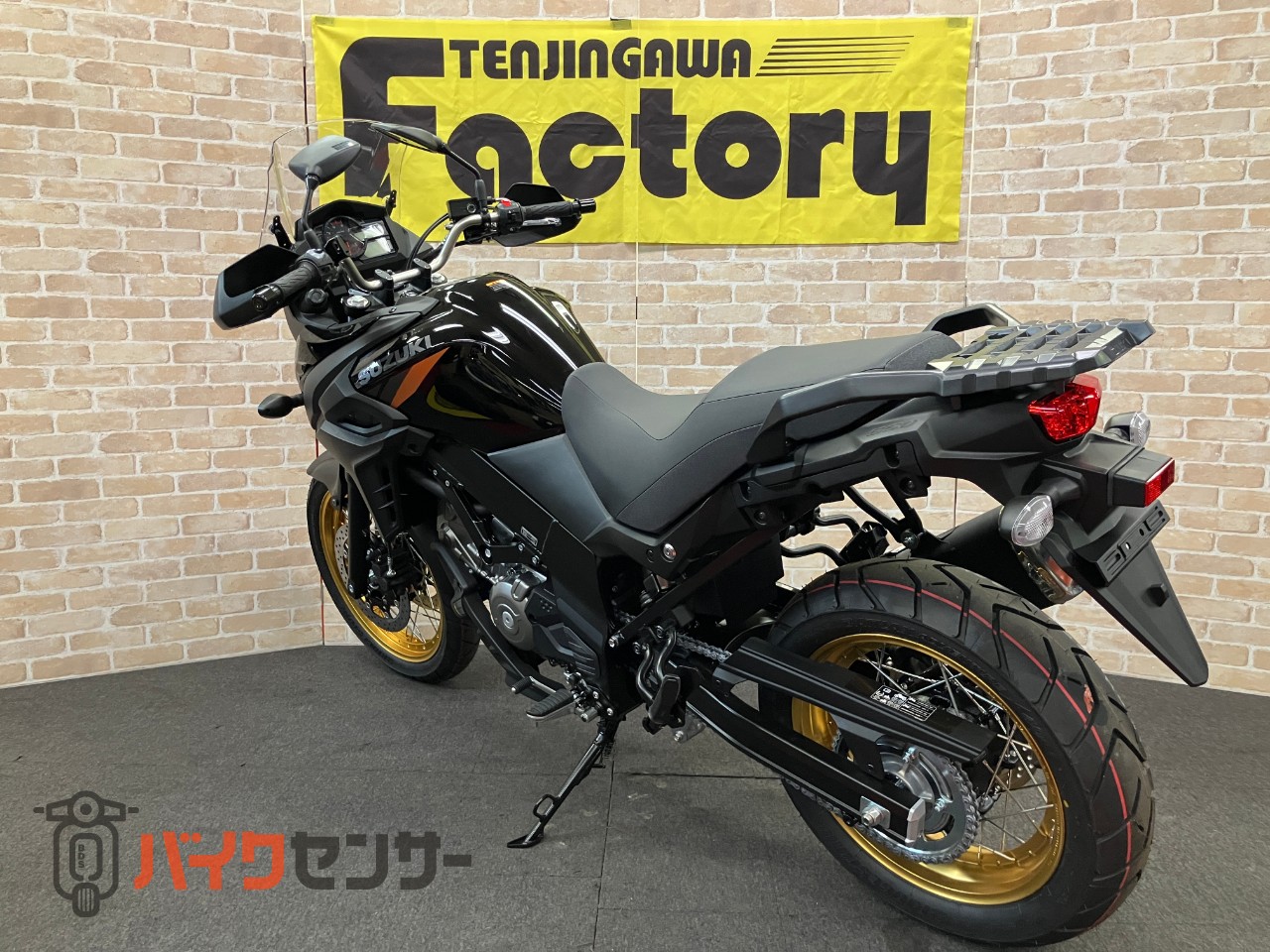 Vストローム650XT　2025ｙ　ファイナルモデル　即納可能　新車　ABS_5