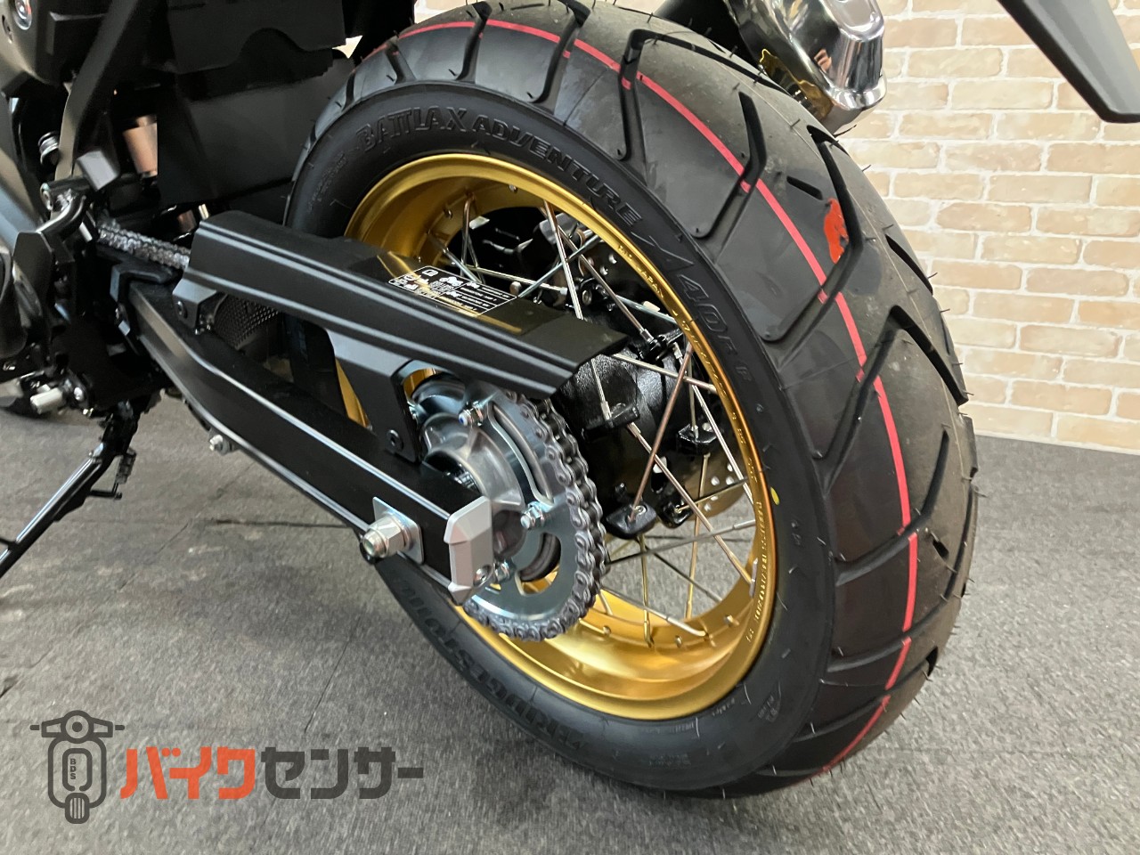 Vストローム650XT　2025ｙ　ファイナルモデル　即納可能　新車　ABS_8