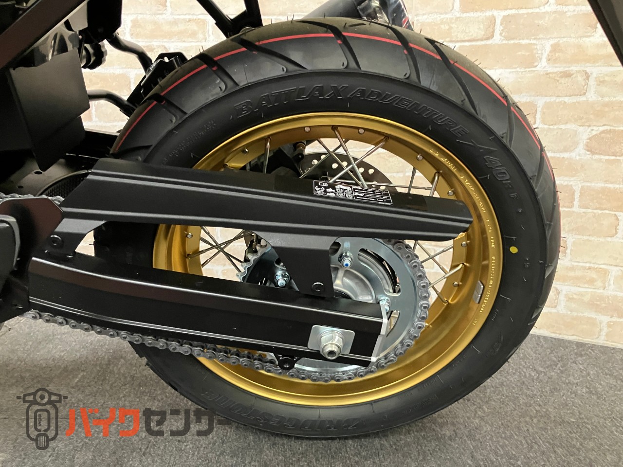 Vストローム650XT　2025ｙ　ファイナルモデル　即納可能　新車　ABS_18