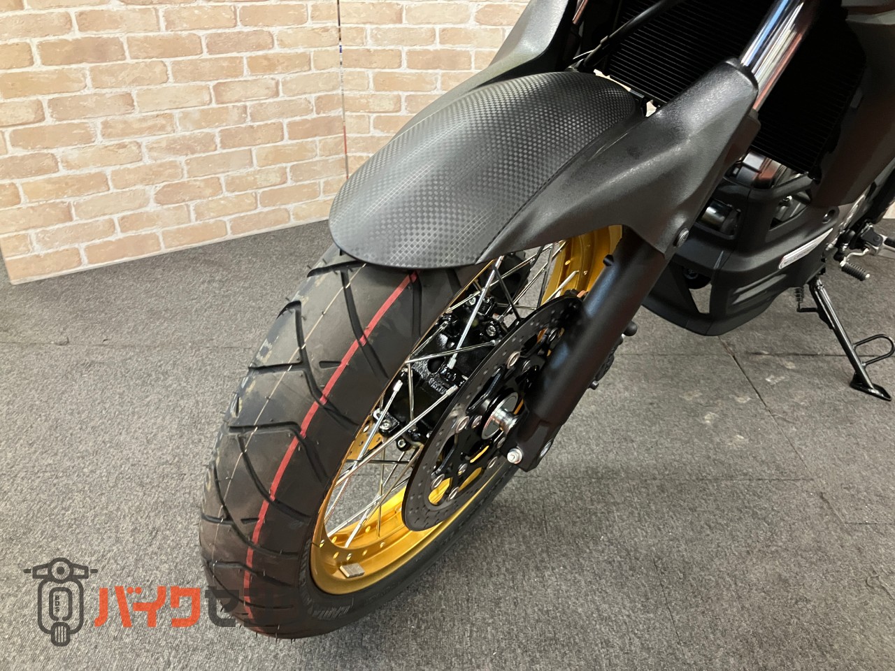 Vストローム650XT　2025ｙ　ファイナルモデル　即納可能　新車　ABS_22