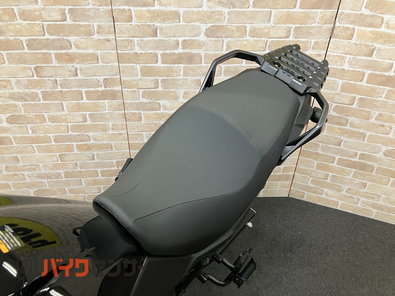 Vストローム650XT　2025ｙ　ファイナルモデル　即納可能　新車　ABS_23