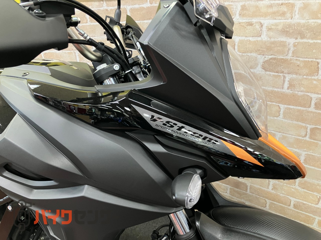 Vストローム650XT　2025ｙ　ファイナルモデル　即納可能　新車　ABS_32