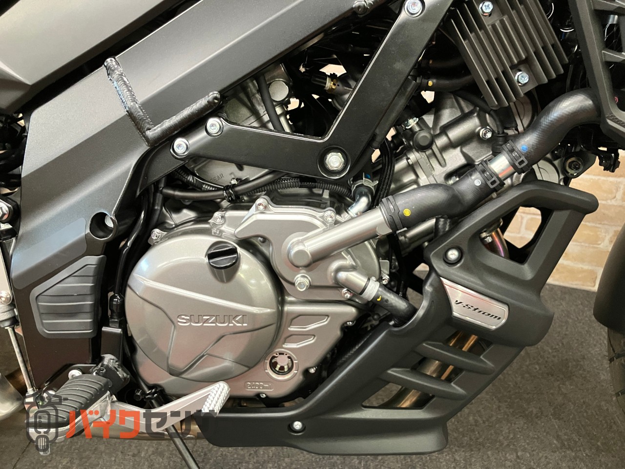 Vストローム650XT　2025ｙ　ファイナルモデル　即納可能　新車　ABS_35