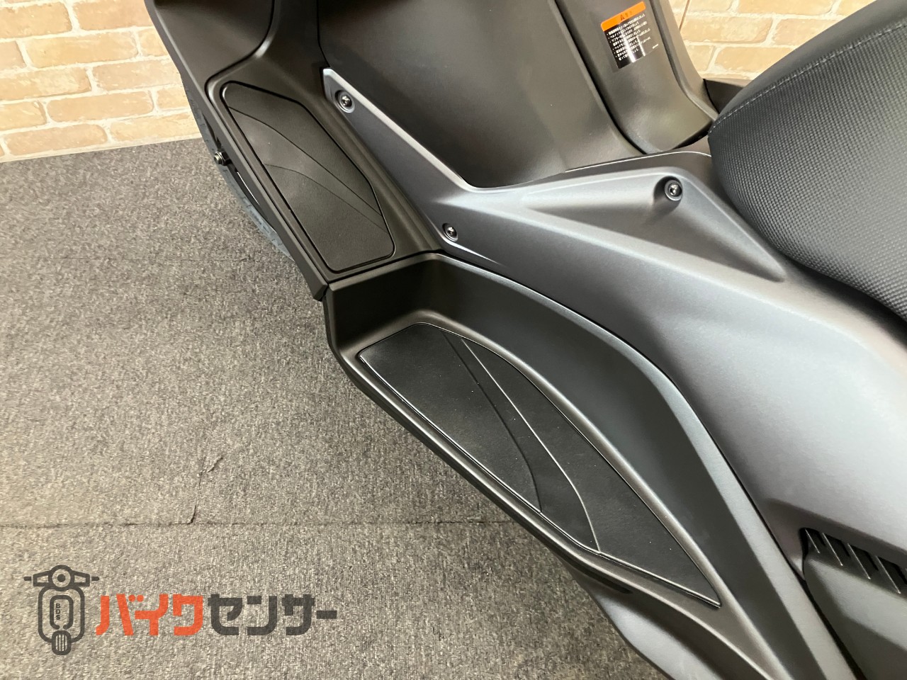 X-MAX250 Y-Connect 電動スクリーン　新車　スマートキー　FI車　ABS_10
