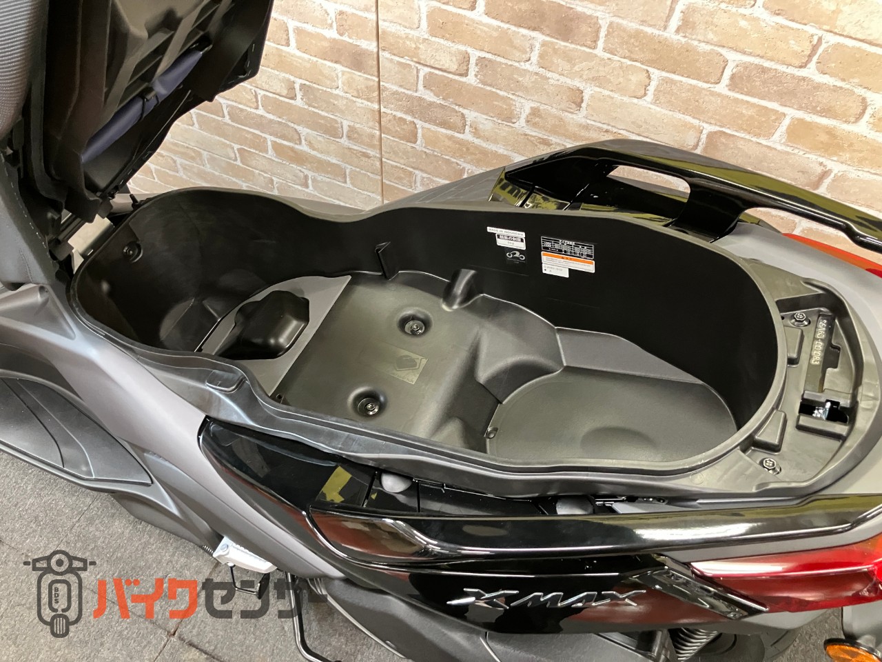 X-MAX250 Y-Connect 電動スクリーン　新車　スマートキー　FI車　ABS_19