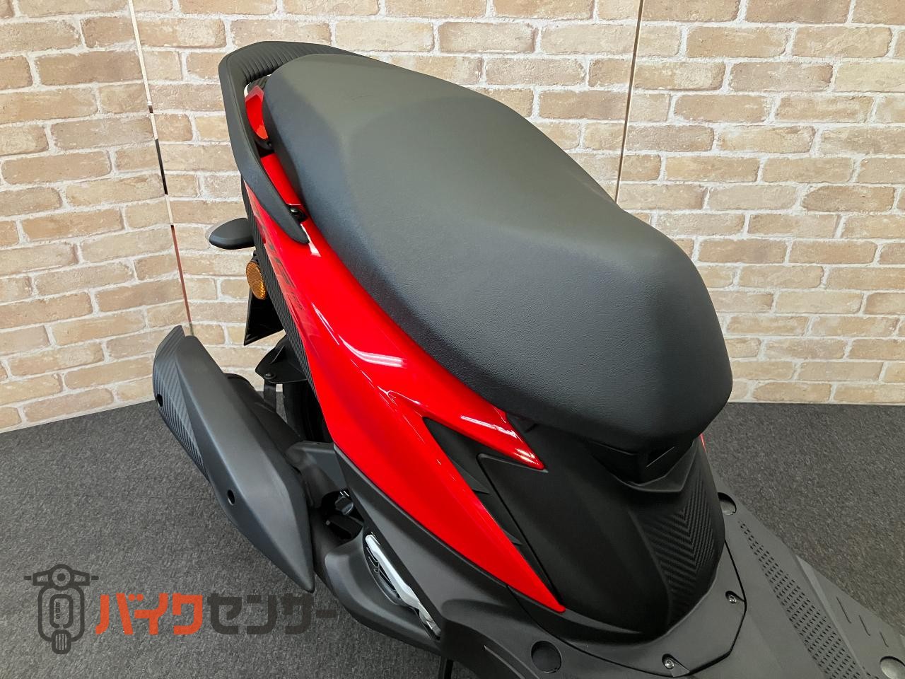 JOG125　２０２５年新型モデル　２年保証付き　メットインスクーター　サイドスタンド_18