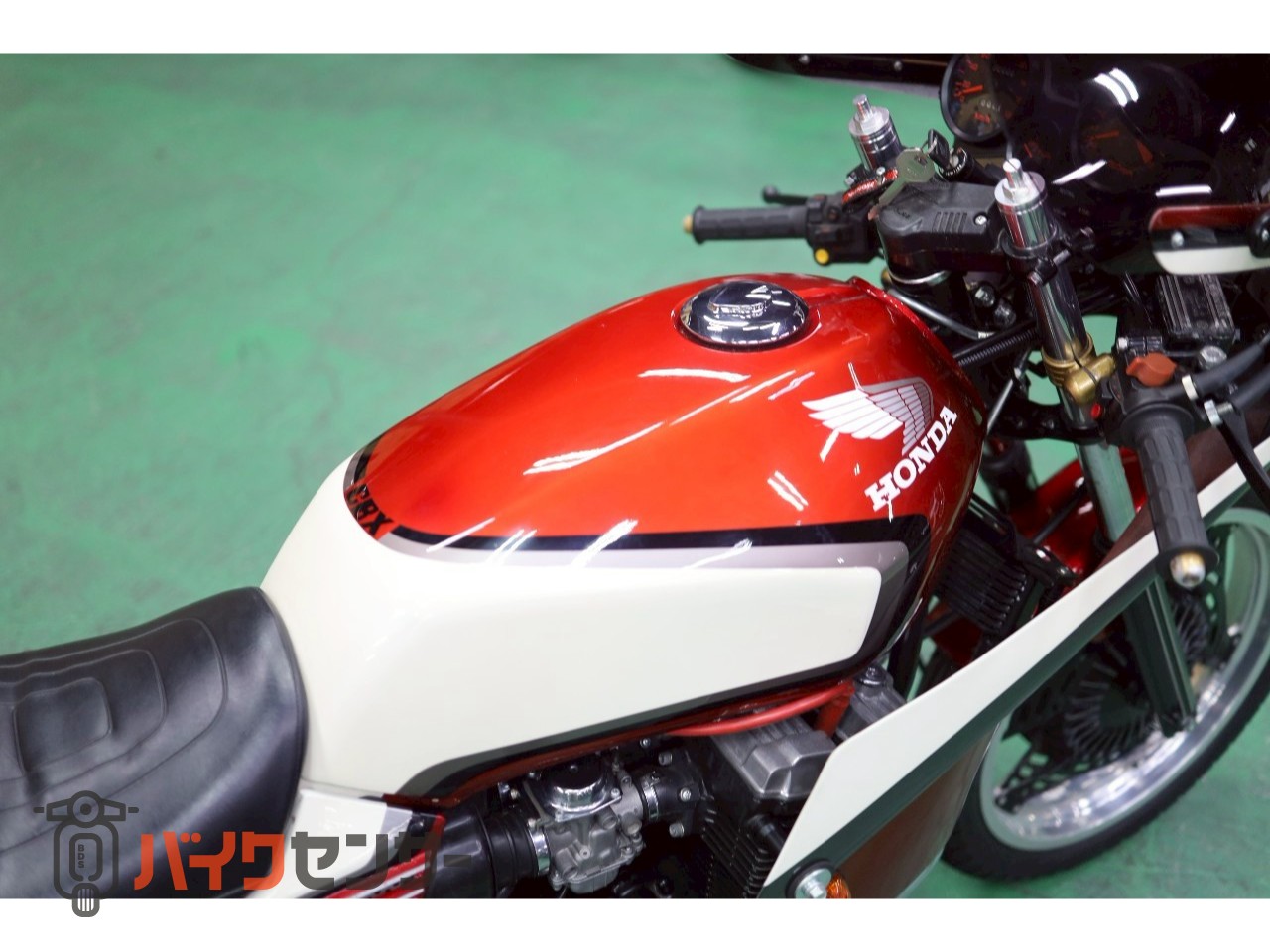 ホンダ CBX400F カフェレーサー仕様 井上フルカウル RPM CIBIE