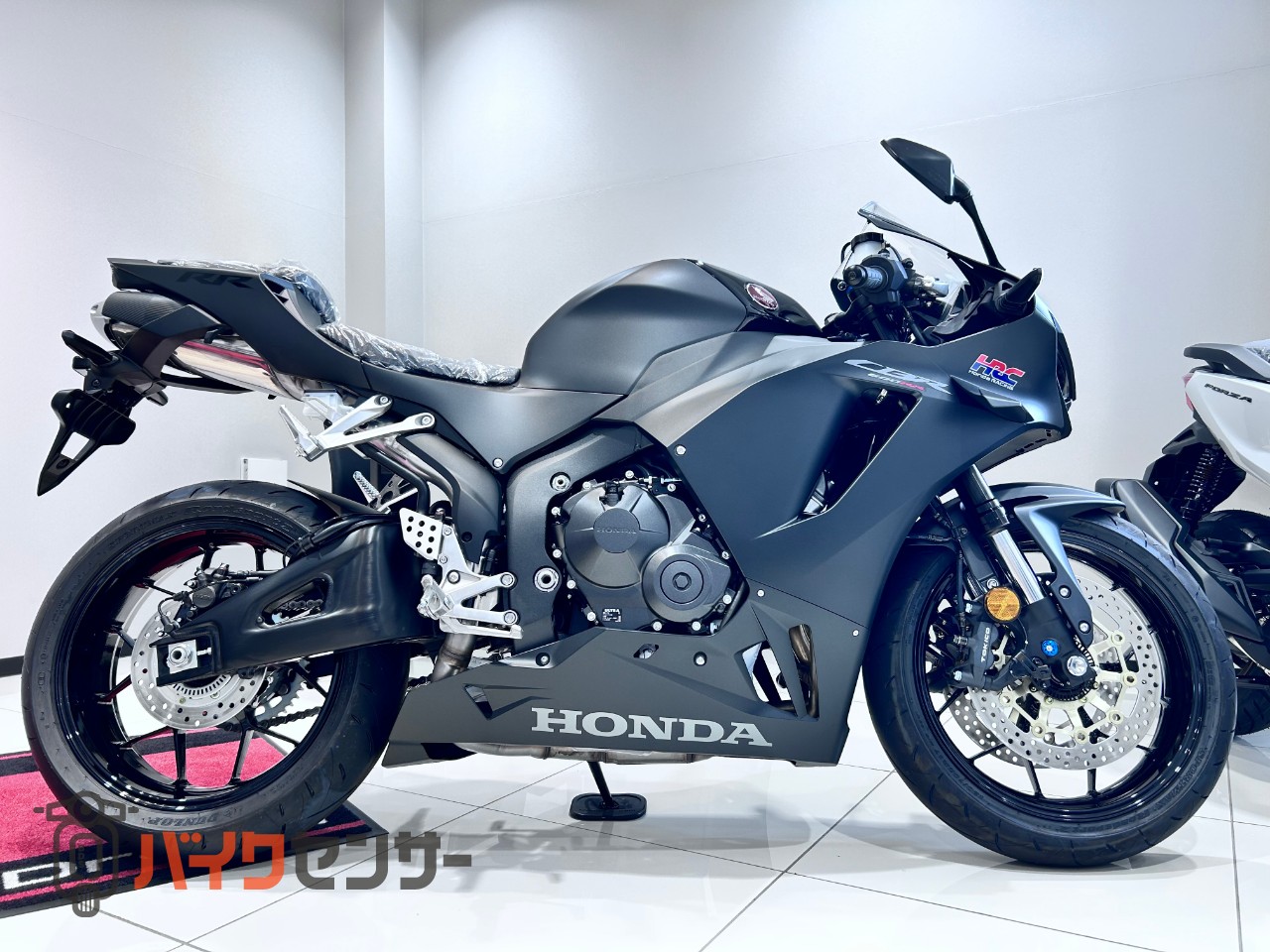 ホンダ　CBR600RR　車検自賠責付　整備済 ホンダ CBR600RR 車検自賠責付 整備済 Honda CBR600RR 車検整備3巻