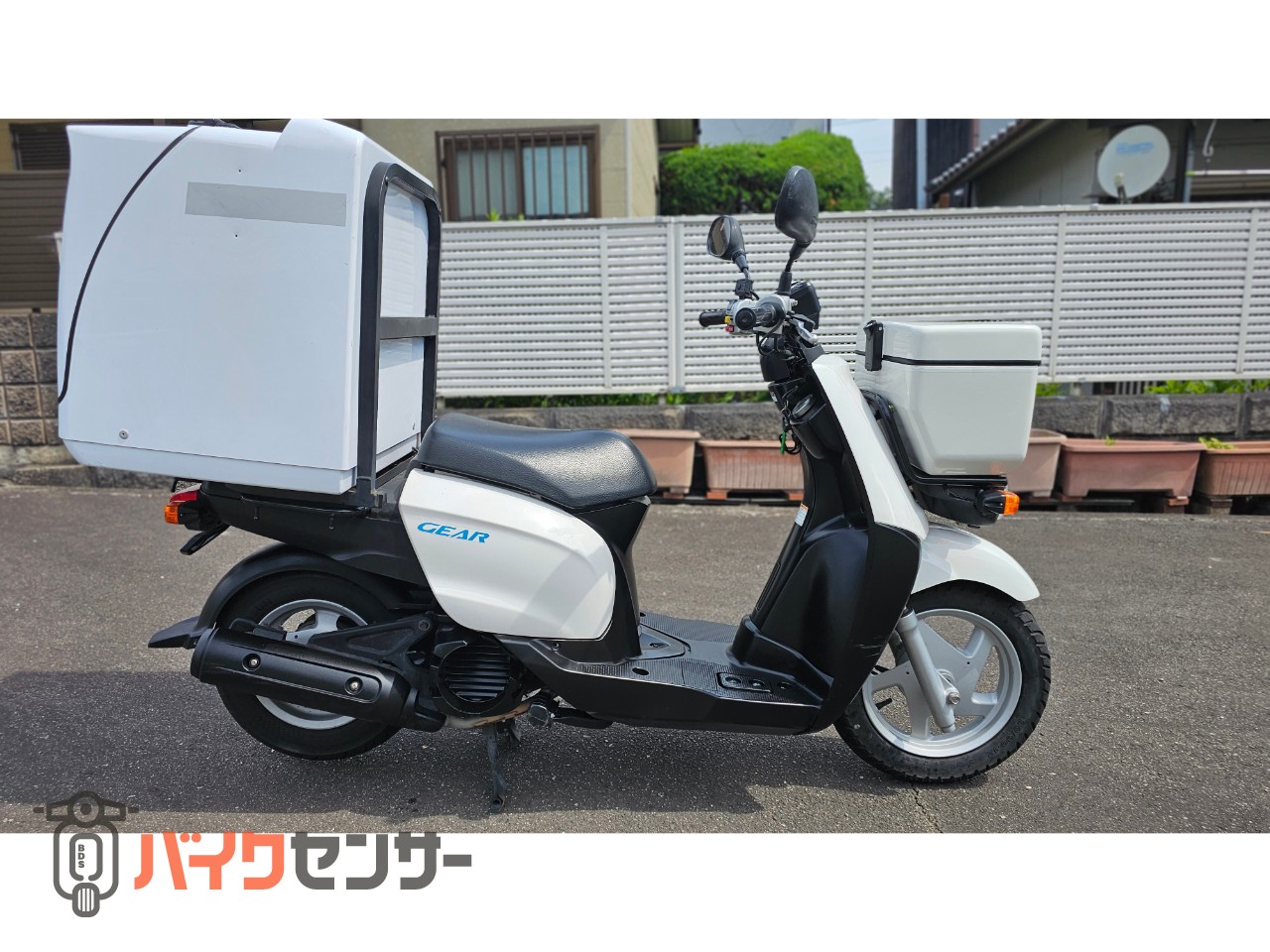 ヤマハ ギア：パーキングスタンド：前BOX：後大型BOX：グリップ