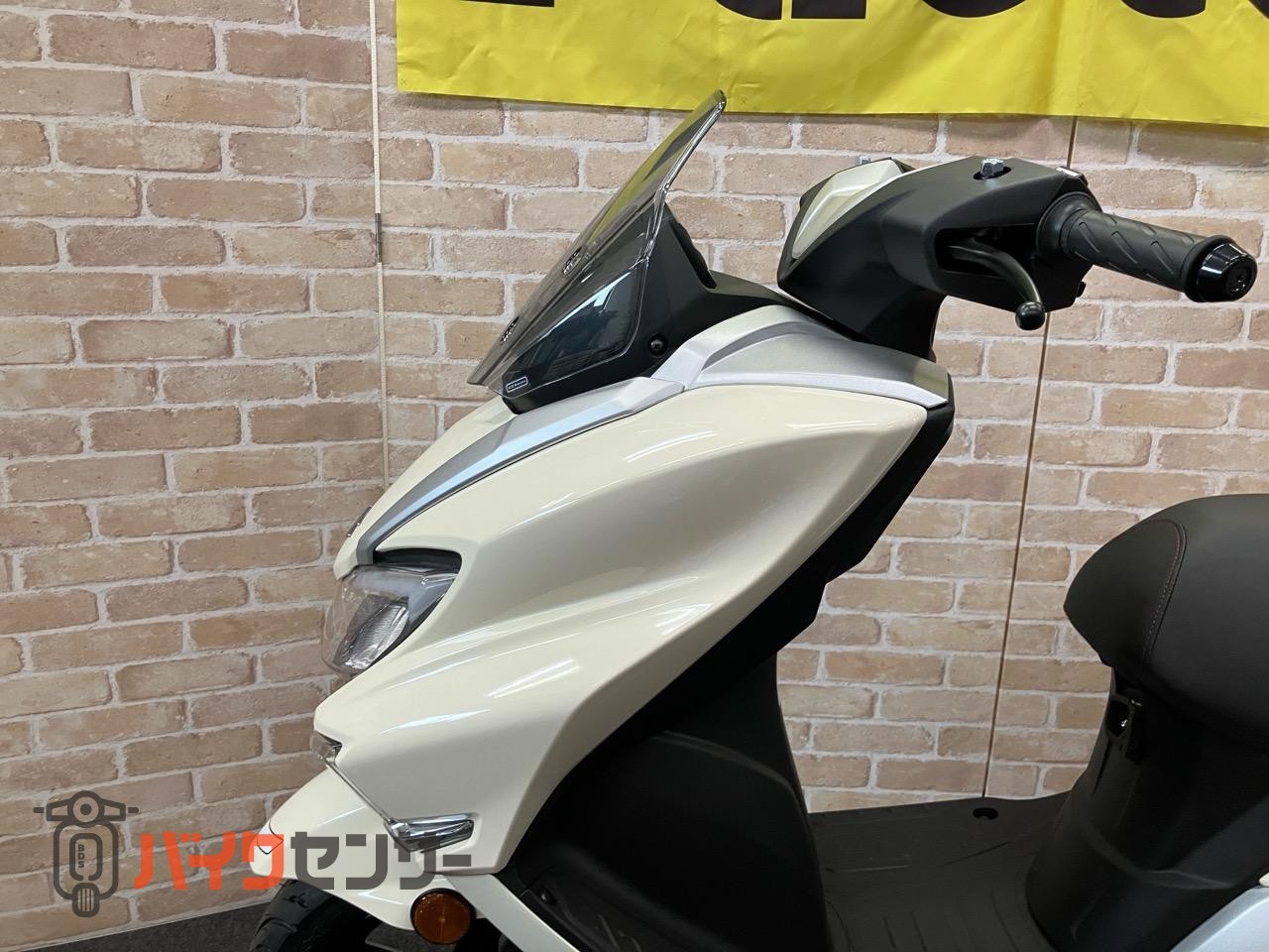 バーグマンストリート125EX 　M6モデル　SEPエンジン　アイドリングストップ　リアキャリア　サイドスタンド_17