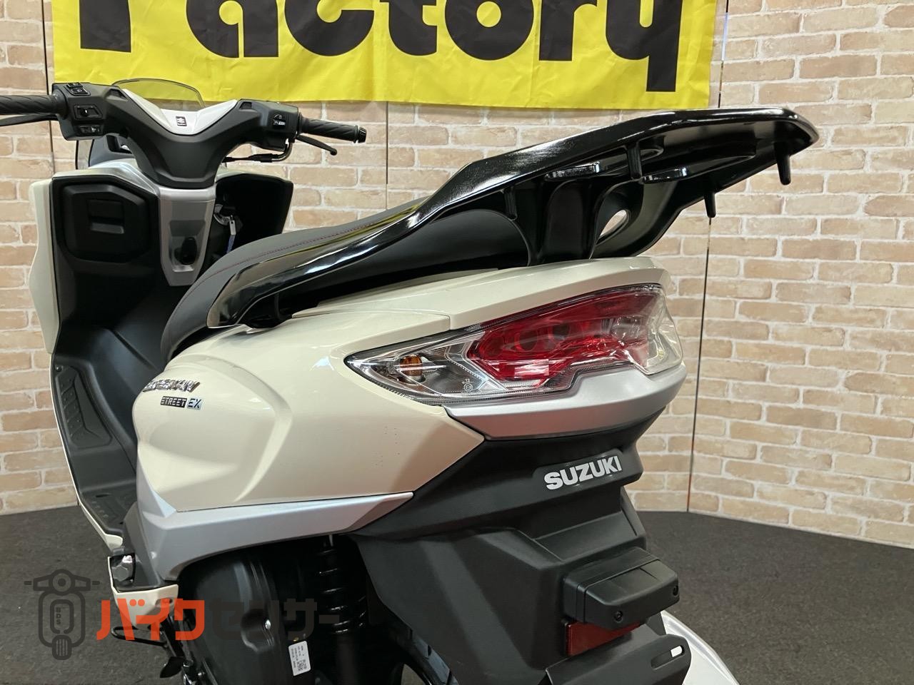 バーグマンストリート125EX 　M6モデル　SEPエンジン　アイドリングストップ　リアキャリア　サイドスタンド_21