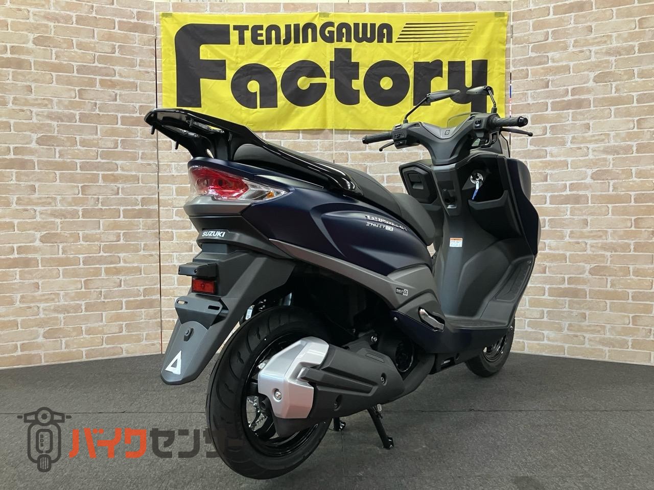 バーグマンストリート125EX 　M6モデル　SEPエンジン　アイドリングストップ　リアキャリア　サイドスタンド_4