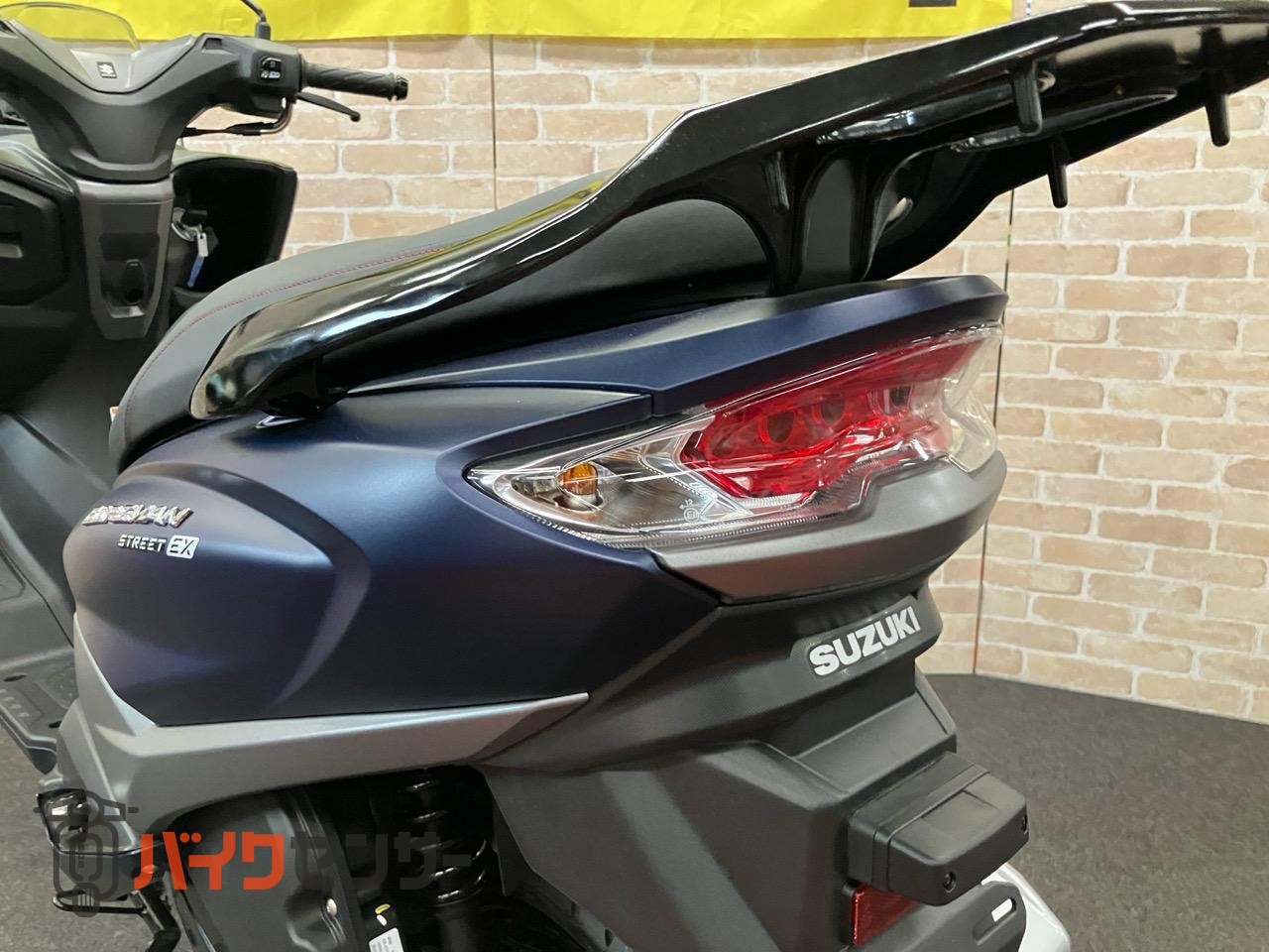 バーグマンストリート125EX 　M6モデル　SEPエンジン　アイドリングストップ　リアキャリア　サイドスタンド_20