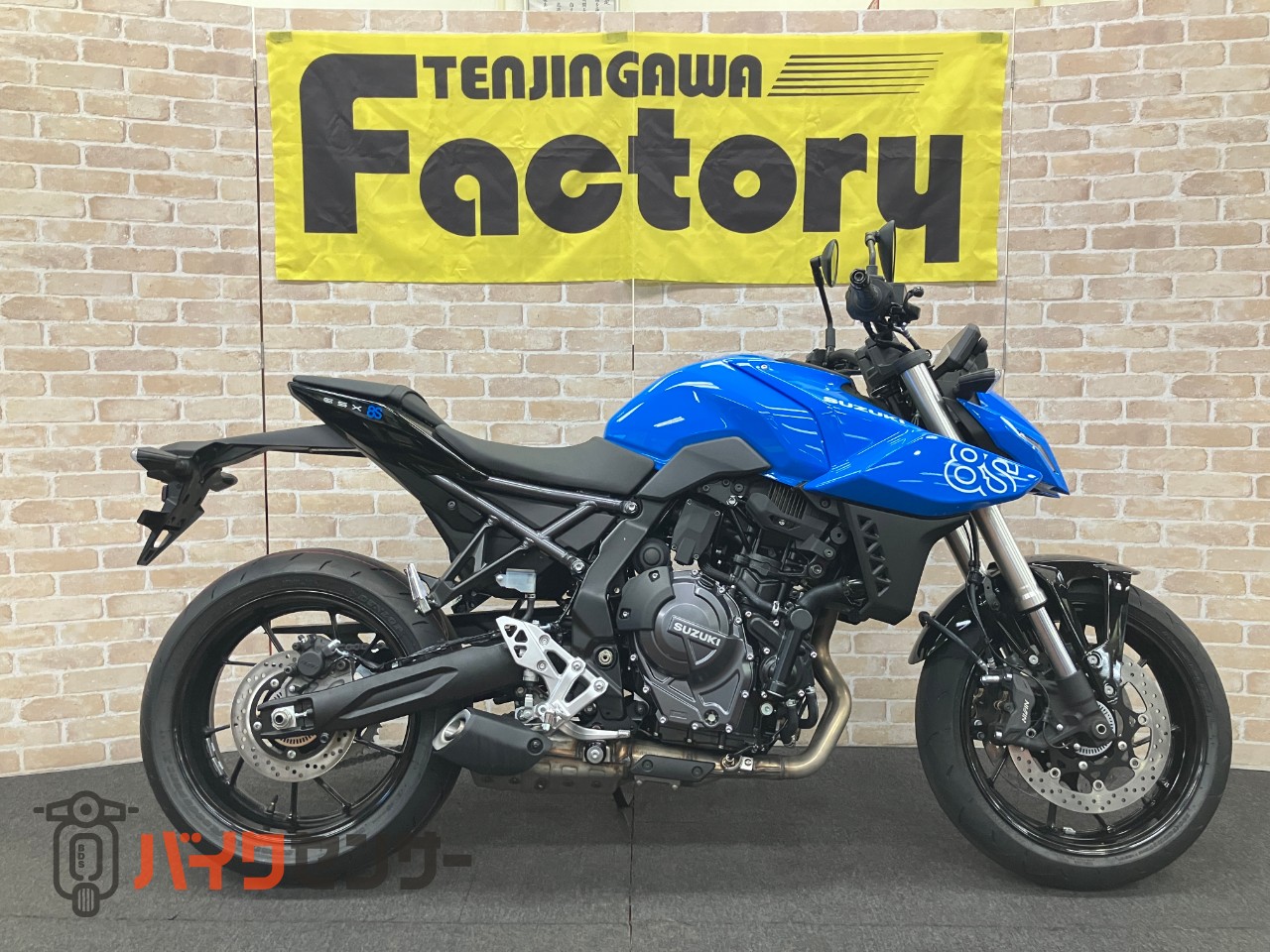 GSX-8S M5モデル　クイックシフター　フルカラーメーター_0