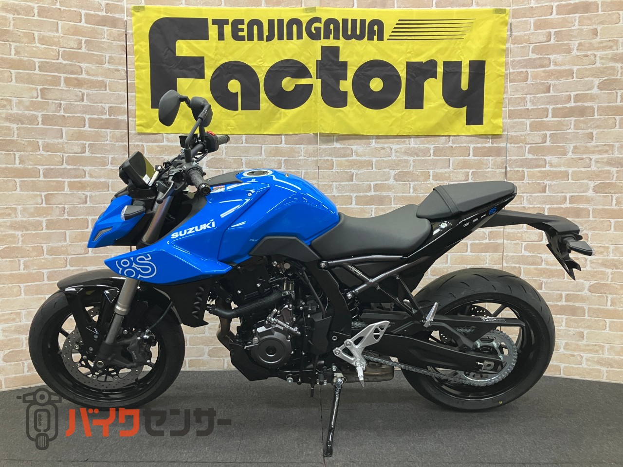GSX-8S M5モデル　クイックシフター　フルカラーメーター_1