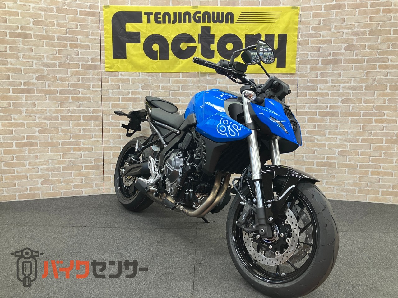 GSX-8S M5モデル　クイックシフター　フルカラーメーター_2