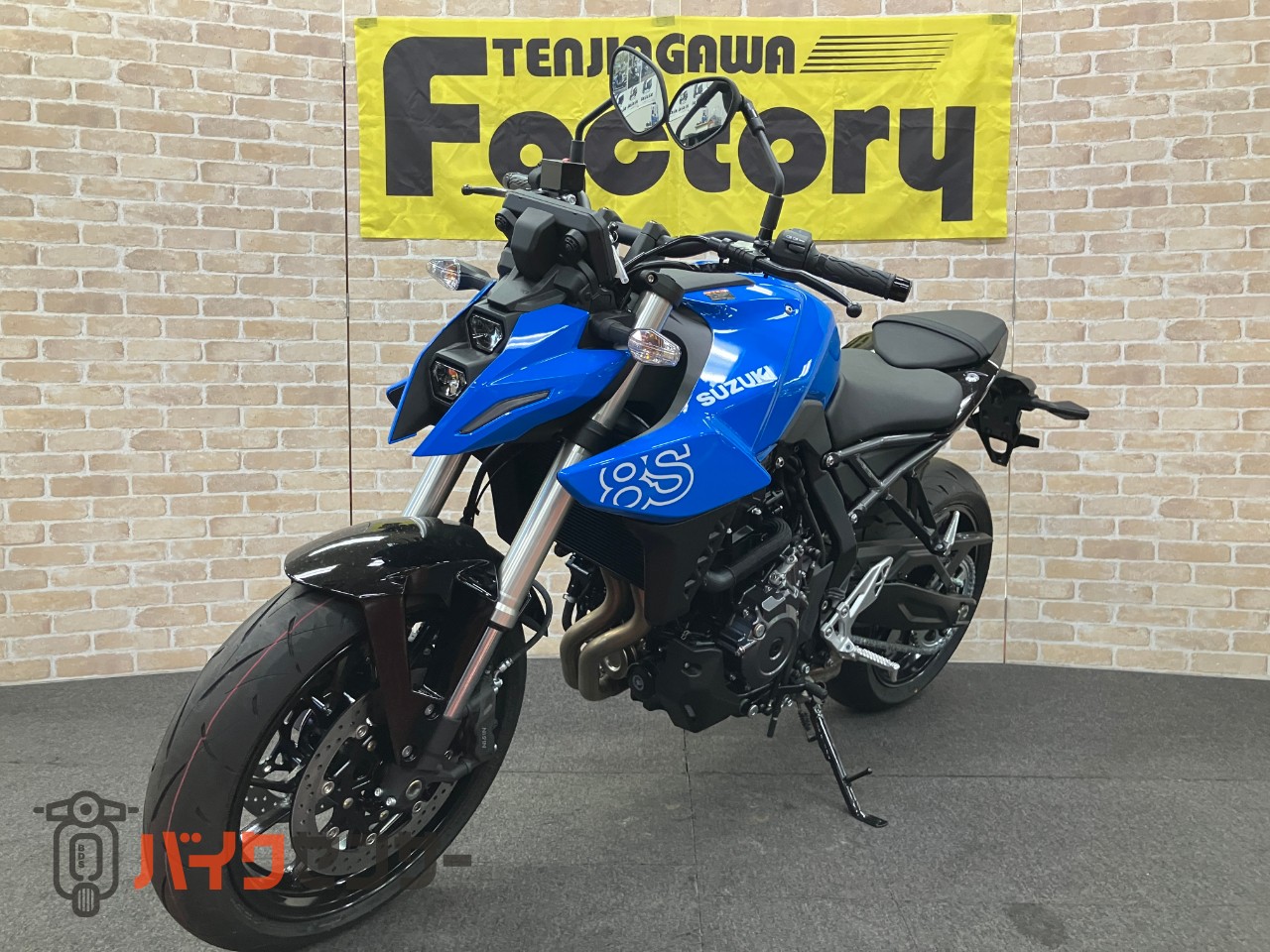 GSX-8S M5モデル　クイックシフター　フルカラーメーター_3
