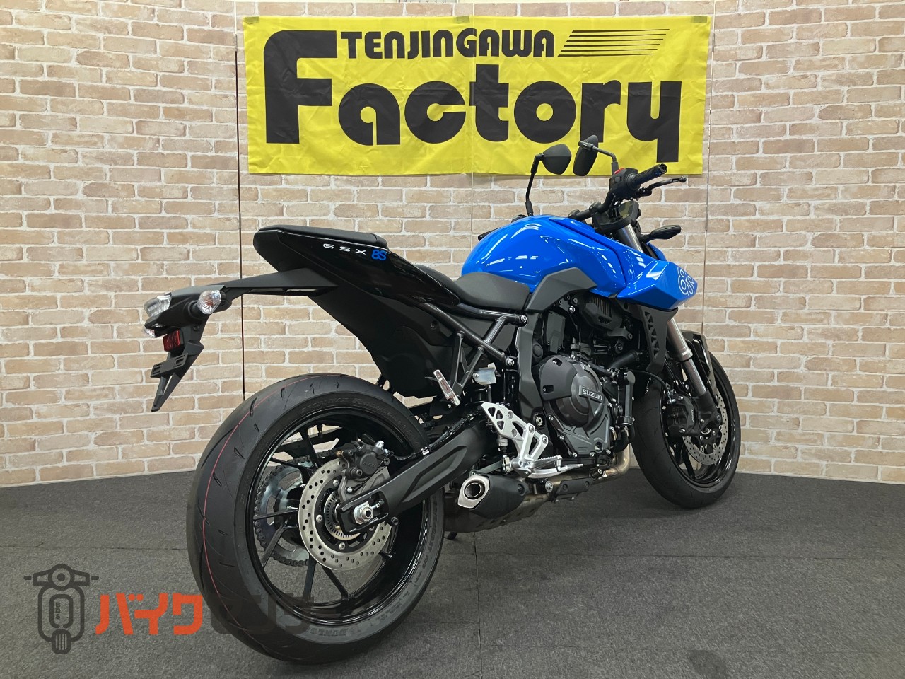 GSX-8S M5モデル　クイックシフター　フルカラーメーター_4