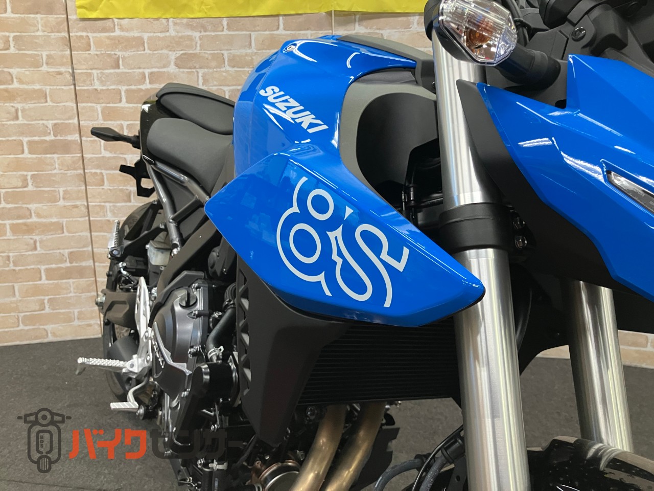 GSX-8S M5モデル　クイックシフター　フルカラーメーター_6
