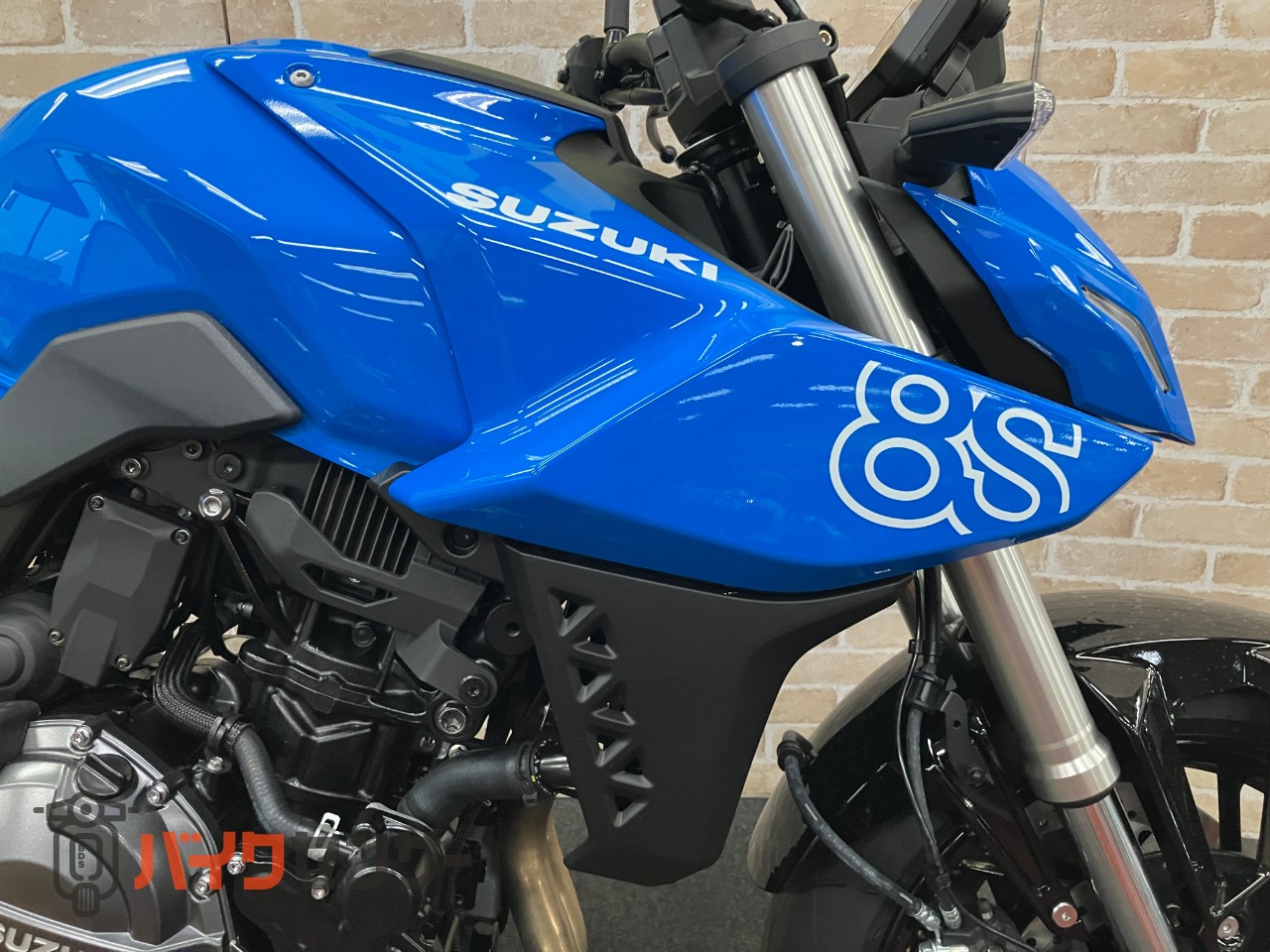 GSX-8S M5モデル　クイックシフター　フルカラーメーター_11