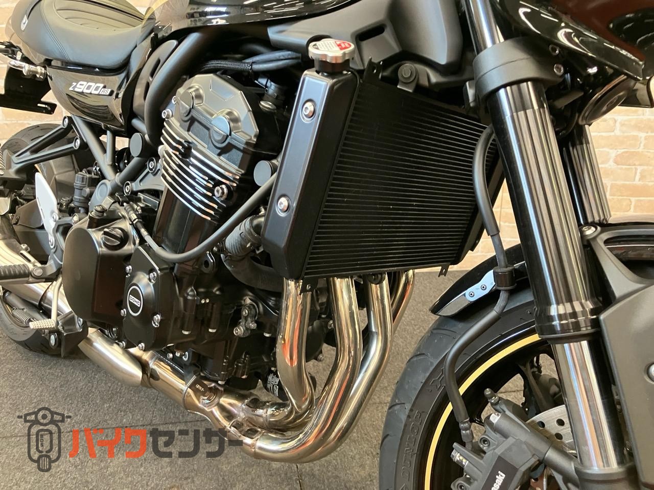 Z900RSカフェ　　ローシート加工　ステップブラケット装備　メタリックディアブロブラック ABS ETC 倒立フォーク_22