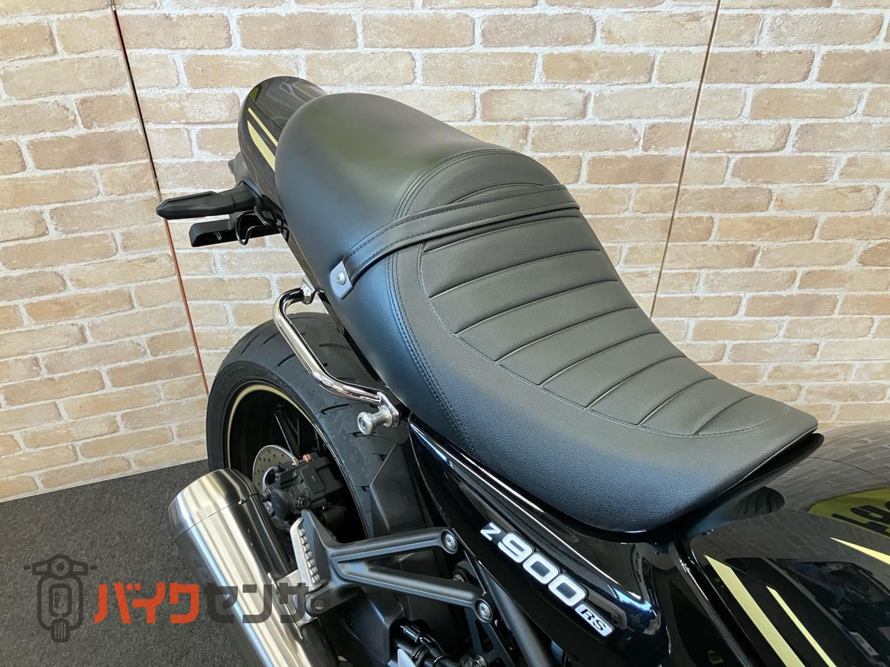 Z900RSカフェ　　ローシート加工　ステップブラケット装備　メタリックディアブロブラック ABS ETC 倒立フォーク_23