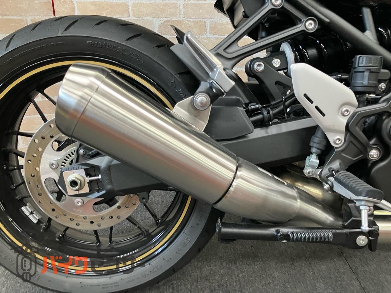 Z900RSカフェ　　ローシート加工　ステップブラケット装備　メタリックディアブロブラック ABS ETC 倒立フォーク_30