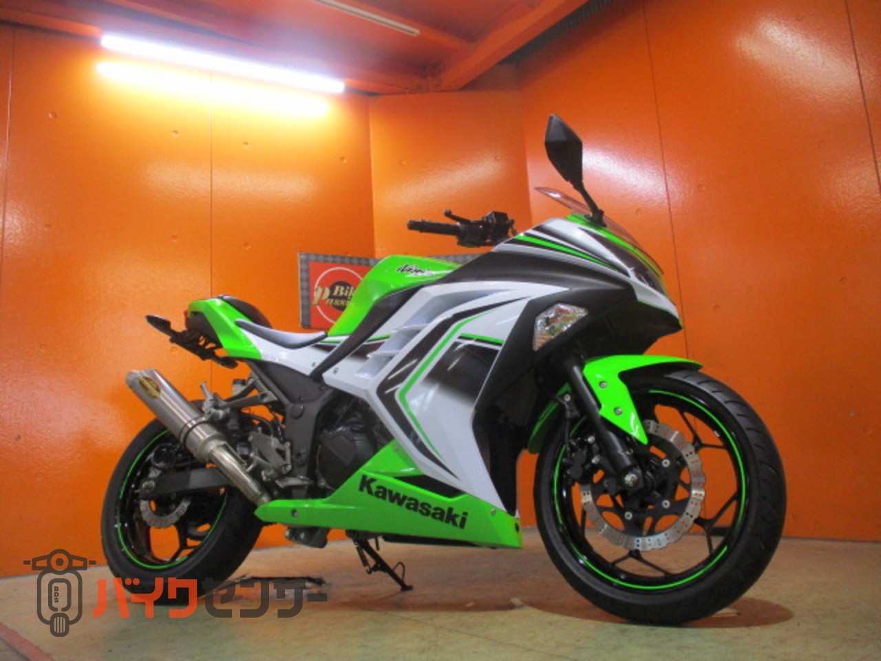 KAWASAKI ZX-25R｜ZX250H – 京都のバイクショップSPEC-M