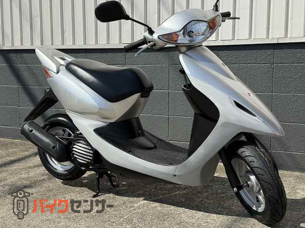 24018⭐️Dio AF56⭐️前後タイヤ新品、オイル交換済み、バッテリー充電済み、クーラント補充、ホンダ、HONDA、ディオ、原付 ️ Dio AF56️後輪タイヤ新品、クーラント補充、オイル交換済み