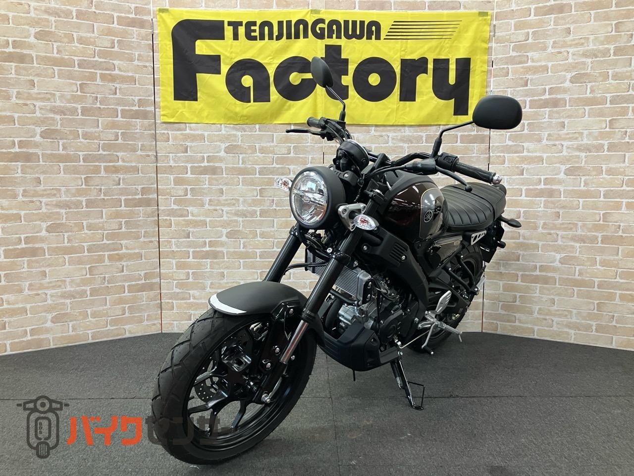 XSR125_3