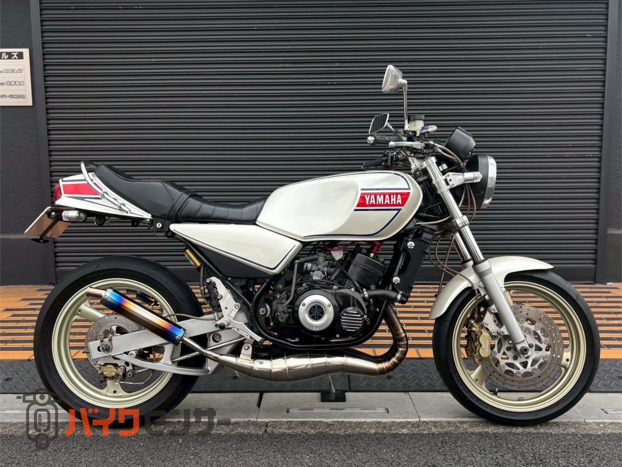 ヤマハ RZ250 社外フロントフェンダー 社外ホイール 社外
